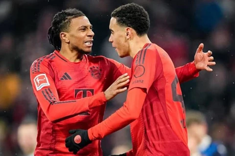 بايرن ميونخ يتفوق على فرايبورج ويوسع الفارق في صدارة الدوري الألماني